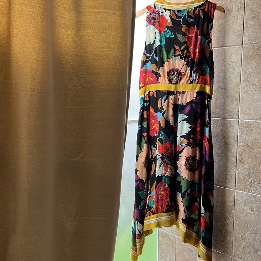 Maeve Multicolor Floral Dress - Picture 7 of 16